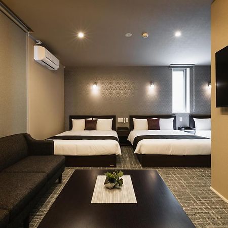 Grand Base Yakuin Odori Aparthotel Fukuoka  Bagian luar foto