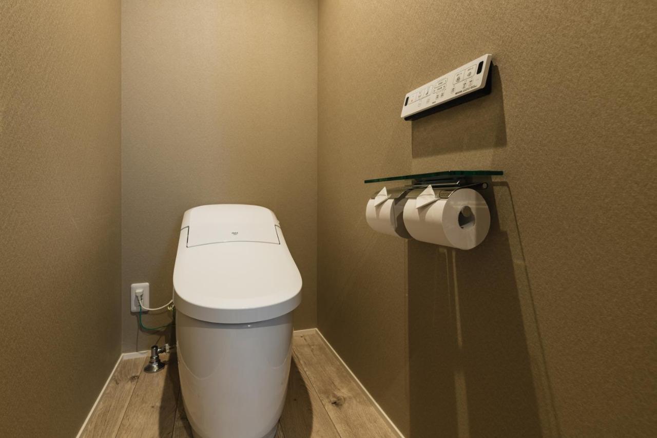 Grand Base Yakuin Odori Aparthotel Fukuoka  Bagian luar foto